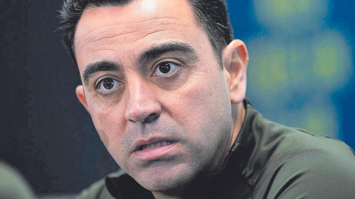 Xavi durante una rueda de prensa como entrenador del FC Barcelona