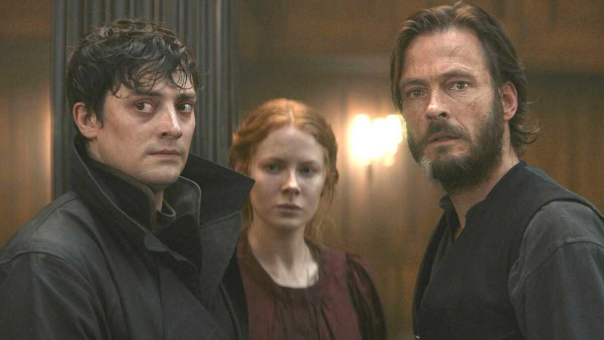 Aneurin Barnard, Emily Beecham y Andreas Pietschmann en ’1899’.