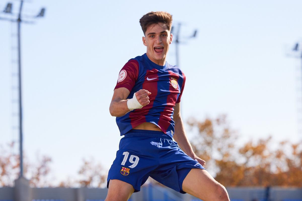 Joan Laporta apoya a Rafa Márquez en la victoria del filial