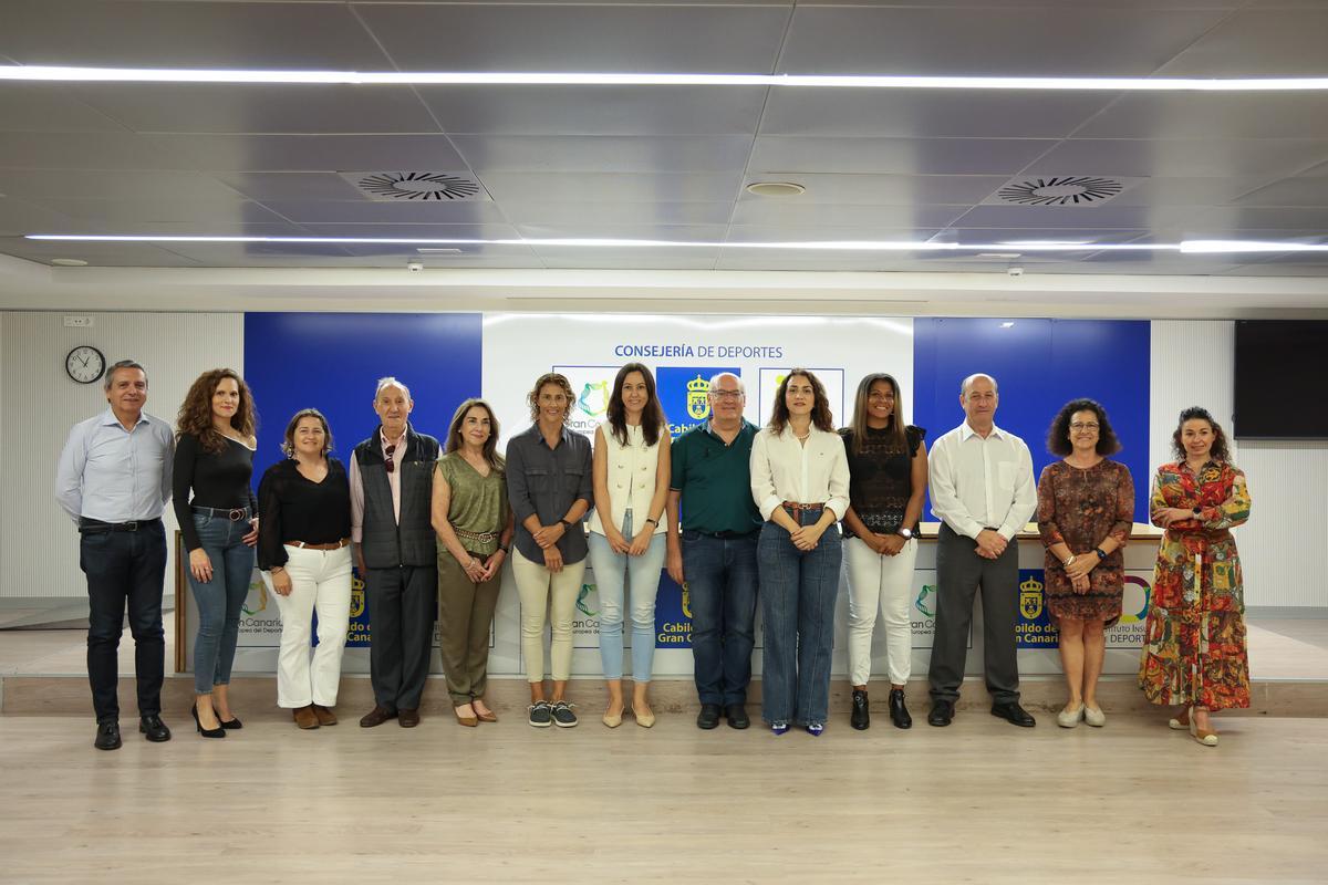Reunión jurado premios Jesús Telo
