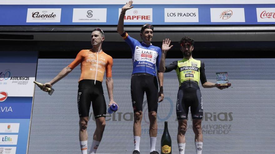 Así fue la cuarta etapa de la Vuelta Ciclista a Asturias