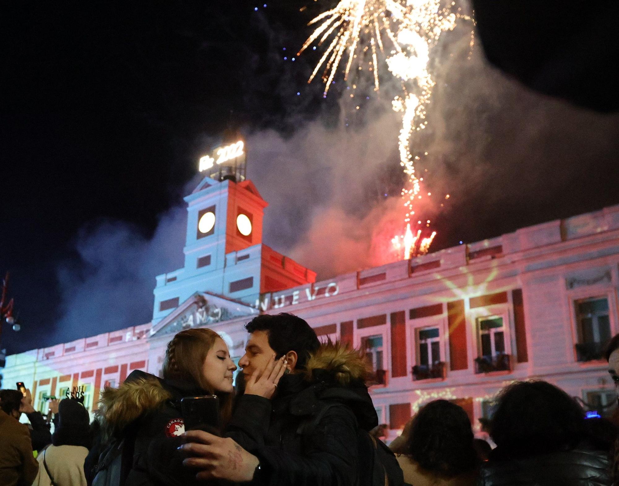 Las campanadas de Nochevieja 2021 en la Puerta del Sol, Madrid.