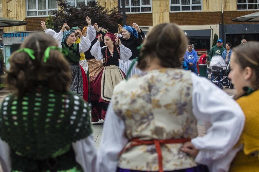 La Federación de Asociaciones de Integración Multicultural de Asturias celebra el Día de la Hispanidad