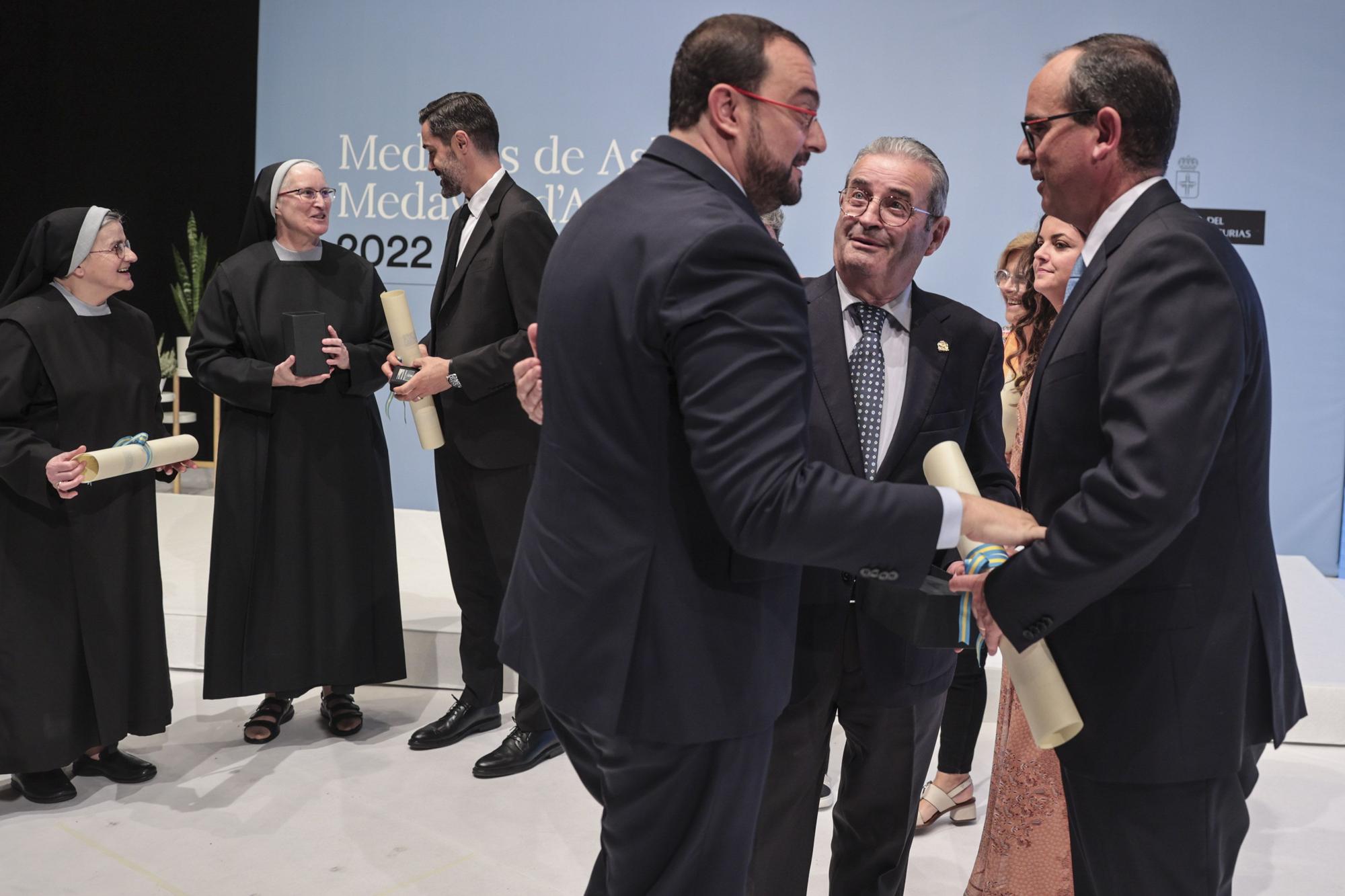 En imágenes: así fue el acto de entrega de las Medallas de Asturias