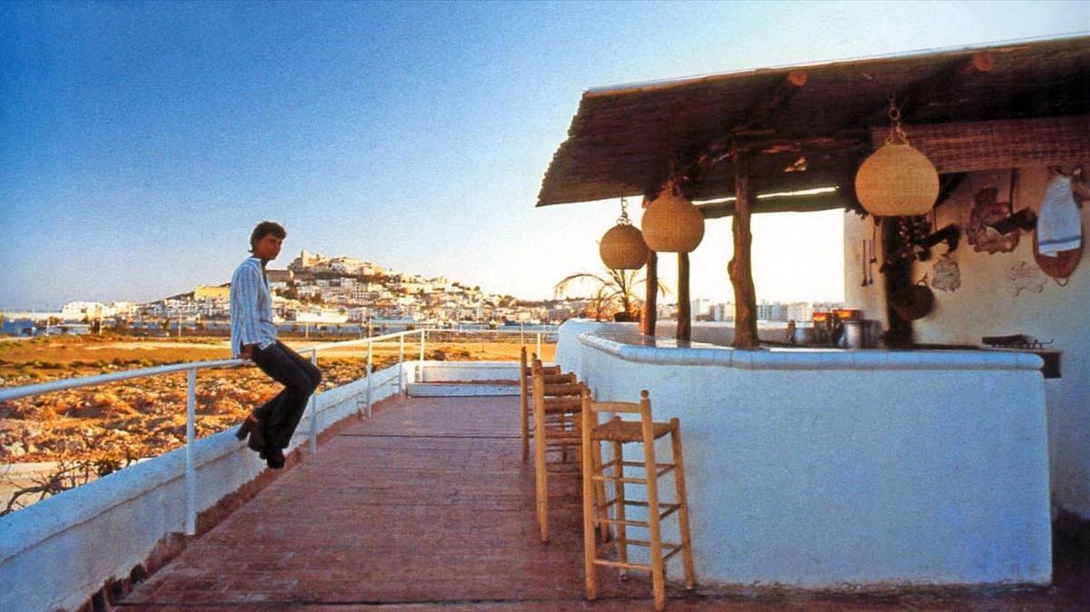 La terraza de Pacha, Ibiza, en los años 60.