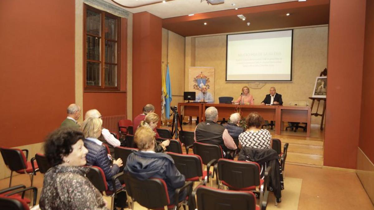 La conferencia en el Sagrado Corazón, ayer. | Fernando Rodríguez