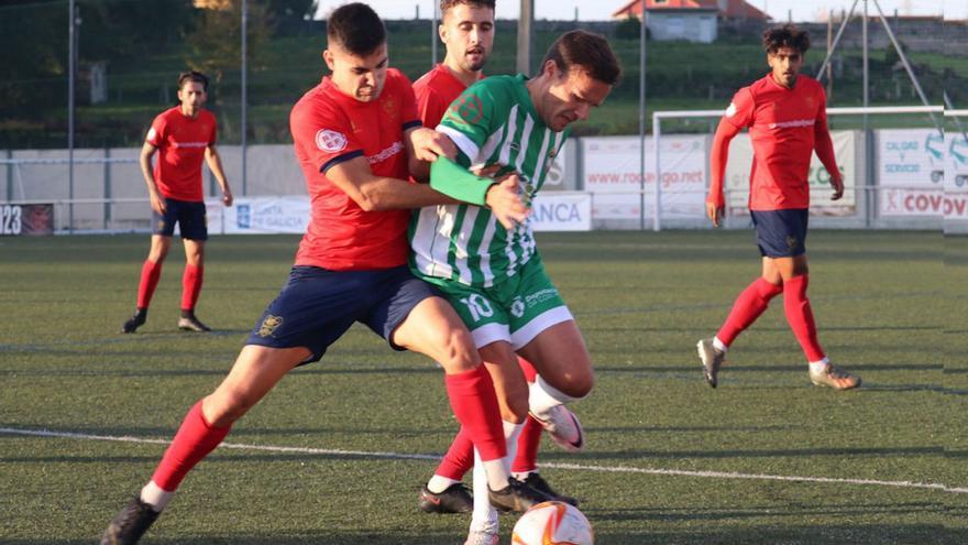 Los penaltis mantienen al Somozas en el liderato