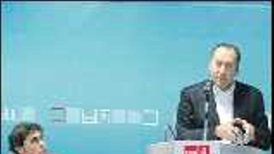 Alejandro Soler

 presentó ayer el programa electoral del PSOE