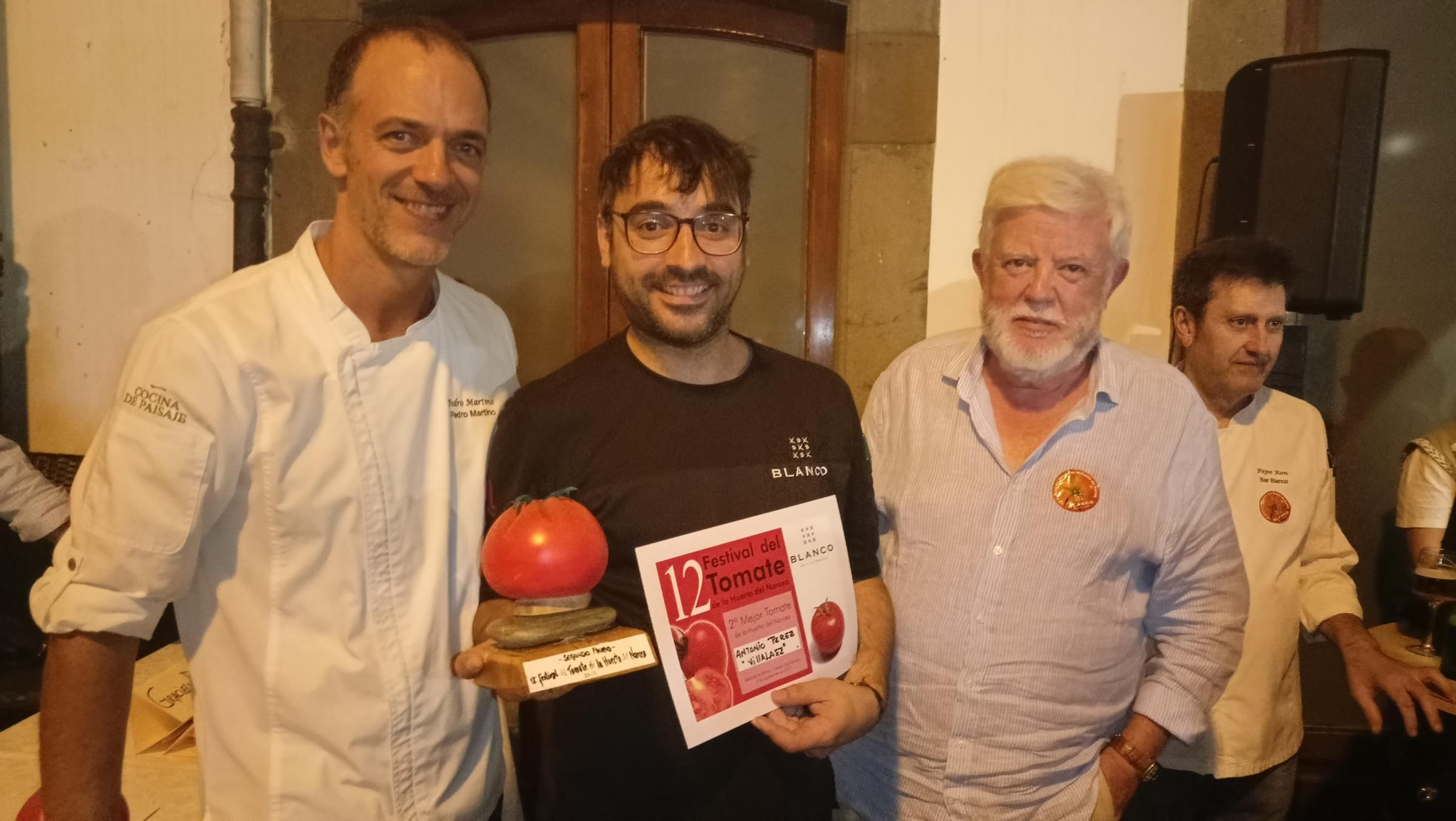 Así fue la elección del mejor tomate de Cangas del Narcea