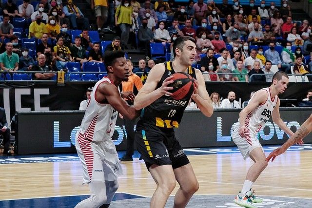 Partido Lenovo Tenerife - BAXI Manresa de Liga Endesa