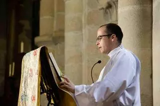 El último vigués en ordenarse cura hizo la Selectividad hace ocho años: «El papa Francisco me dijo que tenía que ser divertido»