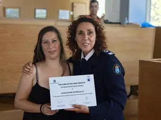 Reconocimiento a los miembros de Protección Civil de Cangas, en imágenes
