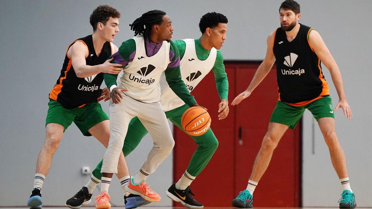 El Unicaja viaja a Valencia con la idea de dar la sorpresa.