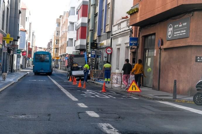 30-03-20  LAS PALMAS DE GRAN CANARIA. CIUDAD. LAS PALMAS DE GRAN CANARIA. Obras de la construcción paradas por la nueva ordenanza del Gobierno para parar el Covid-19.  Fotos: Juan Castro.