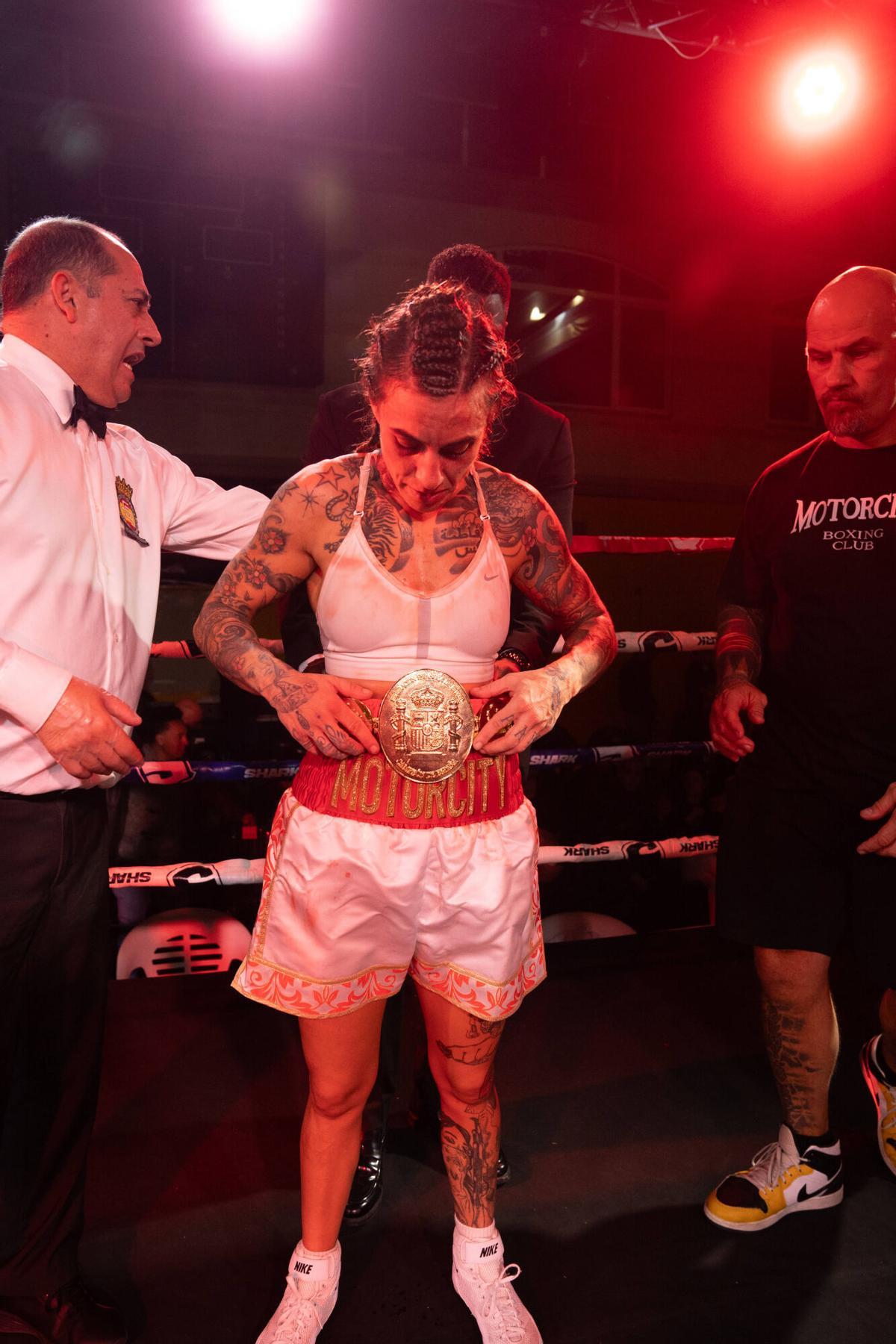 Farah El Bousairi retiene el título de campeona de España del peso Mosca al vencer a la andaluz Ana Acevedo