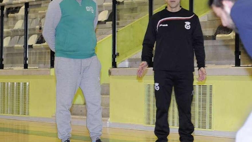 Diogo y Milucho, en un entrenamiento del Lalinense. // Bernabé/J. Lalín