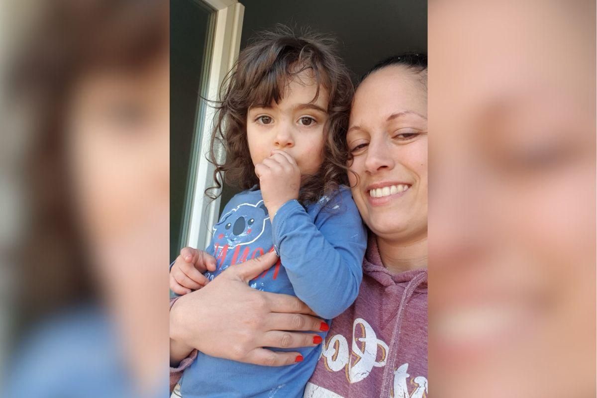 La Irene, la nena desapareguda: un grup que es fa dir ‘Mares Protectores’ ajuda la seva mare a fugir de la Justícia La Irene, la nena desapareguda: un grup que es fa dir ‘Mares Protectores’ ajuda la seva mare a fugir de la Justícia