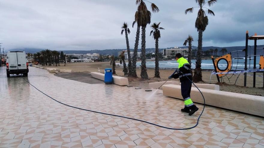 Oficios que siguen en la calle en la Marina Alta