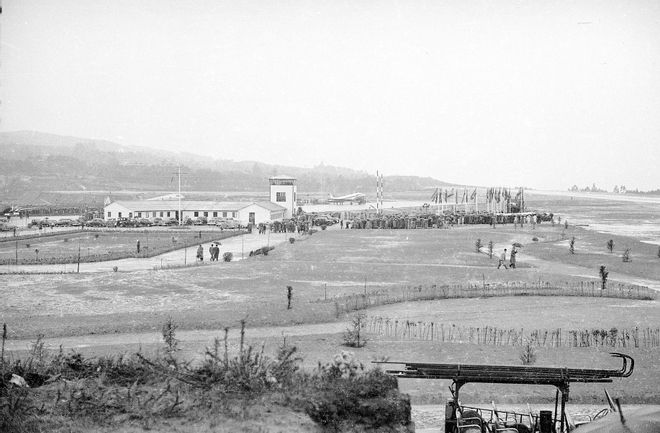 De Peinador al cielo, historia de un aeropuerto