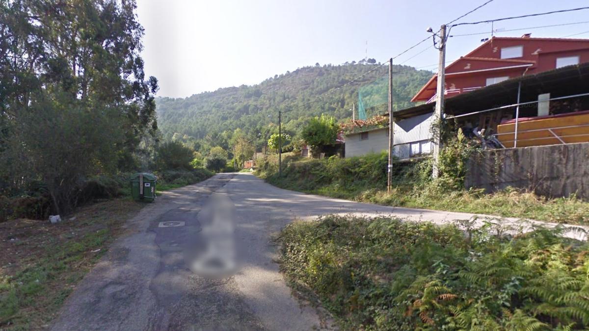 Vista de un tramo de la Carretera de As Barrocas, en Valadares.
