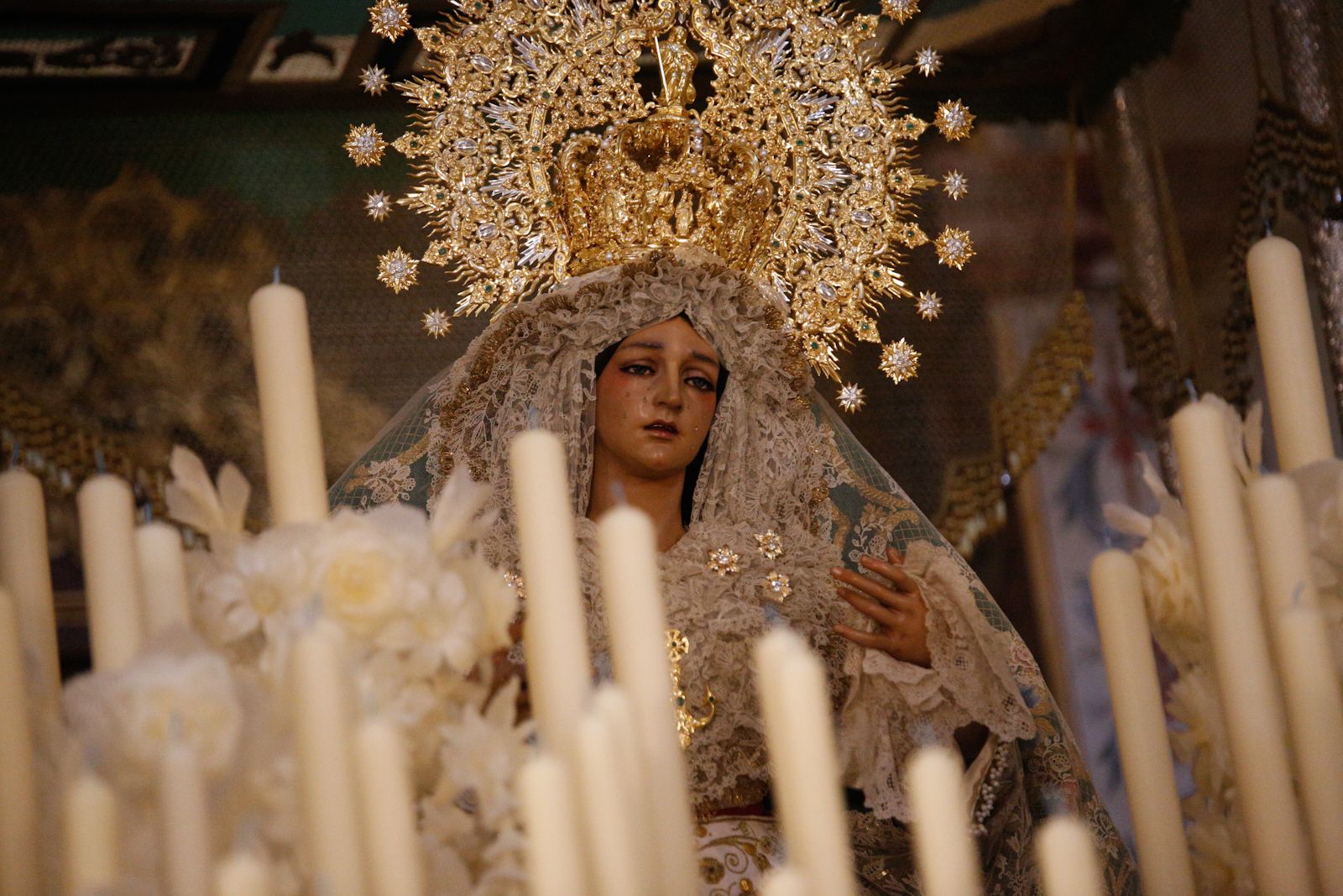 Los templos cordobeses, en la quietud de la espera por la Semana Santa