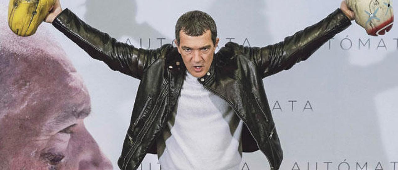 Antonio Banderas, protagonista y productor de Autómata.