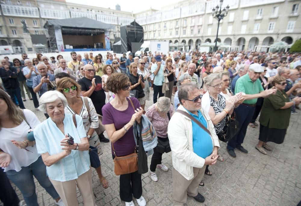 A Coruña condena los dos atentados en Cataluña