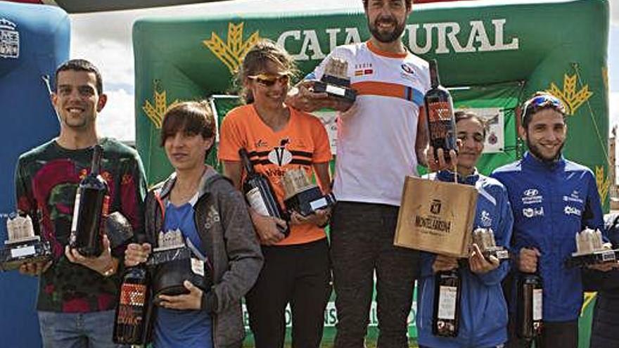 Podio absoluto de la 35ª entrega de la Media Maratón de Zamora.