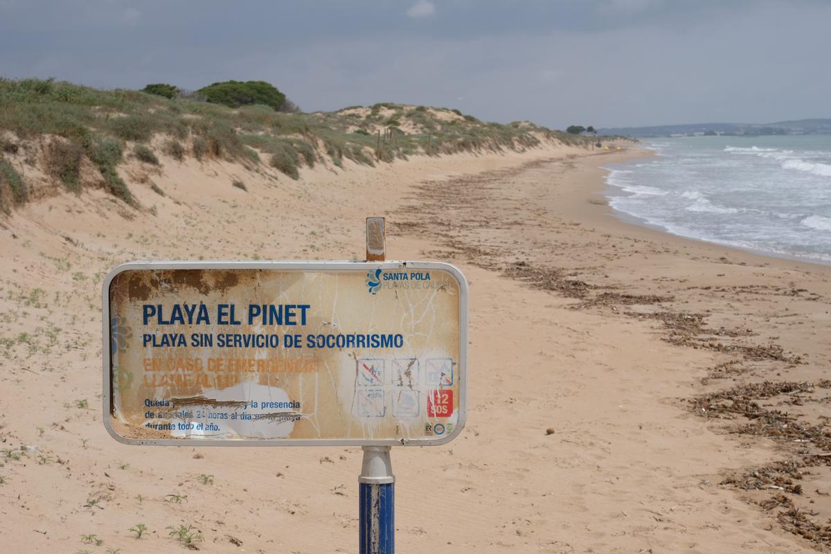 Playa El Pinet en Elche