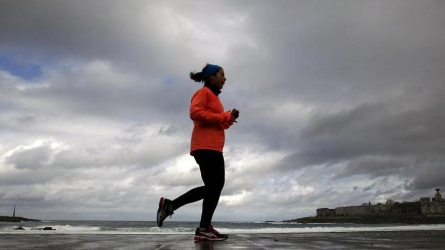Toda Galicia estará hoy en alerta amarilla por intensas lluvias y fuertes tormentas