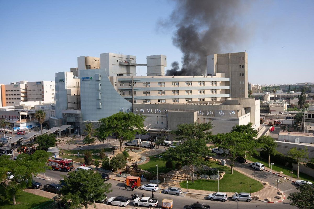 Un misil iraní impacta contra el hospital de Soroka en el sur de Israel