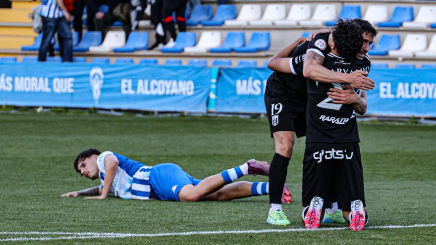 El Alcoyano cae contra el Mérida