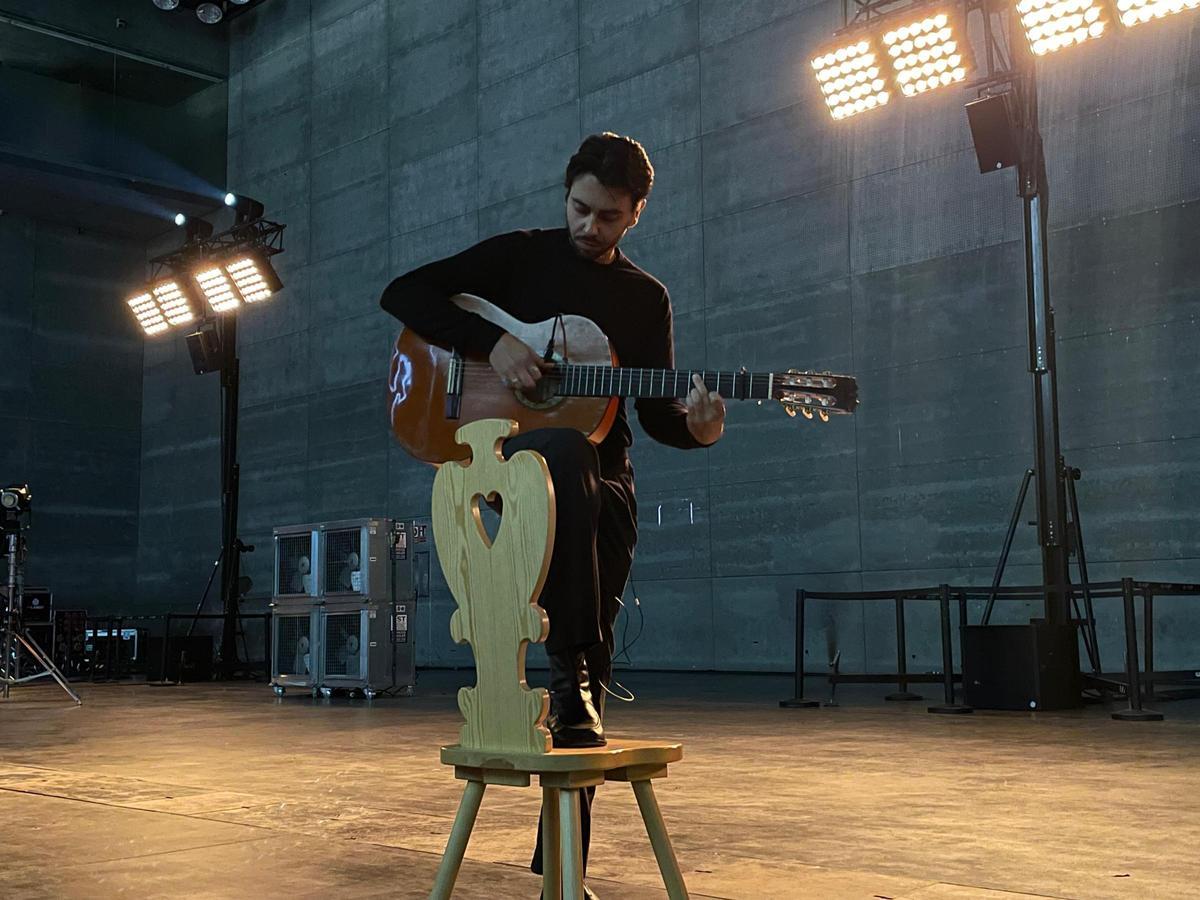 El guitarrista Yerai Cortés, en una imagen promocional.
