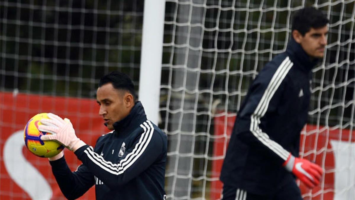 Solari, contento con Courtois y Keylor Navas