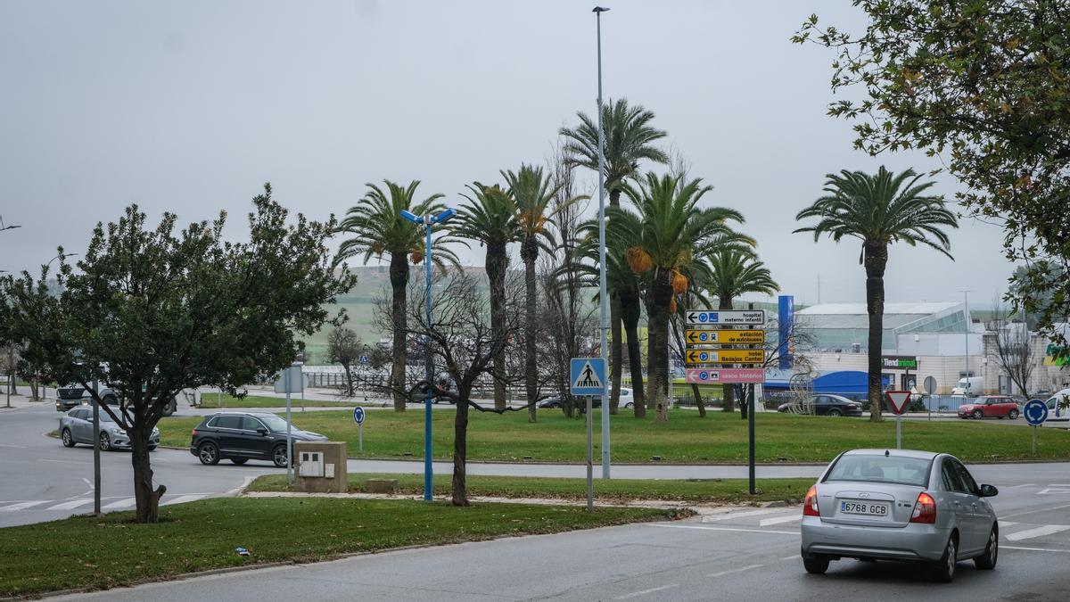 Rotonda de la carretera de Valverde de Leganés.