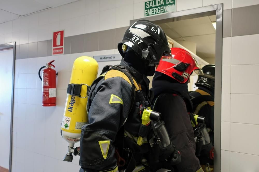 Simulacro de incendio en el Hospital La Candelaria