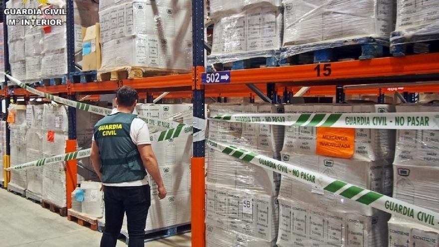 La Guardia Civil destapa un fraude en el etiquetado de aceite de oliva envasado en Córdoba