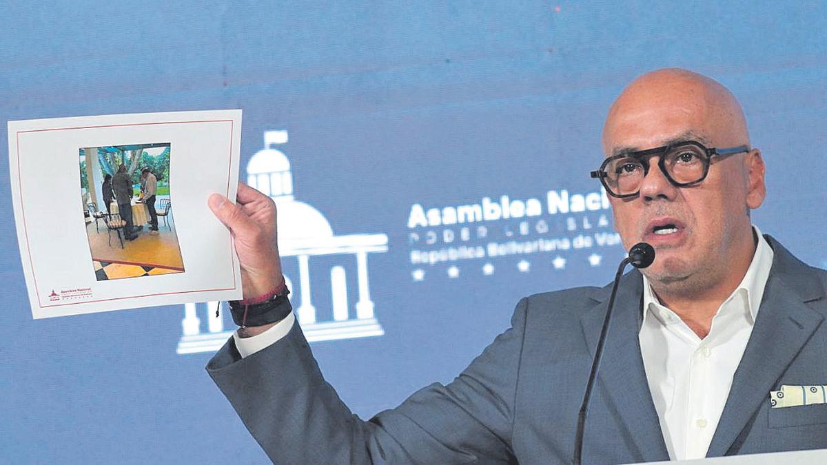 El Parlamento asegura que González Urrutia acató sentencia que validó reelección de Maduro