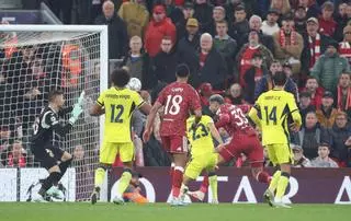 El Liverpool despierta a tiempo y deja sin premio al Villarreal