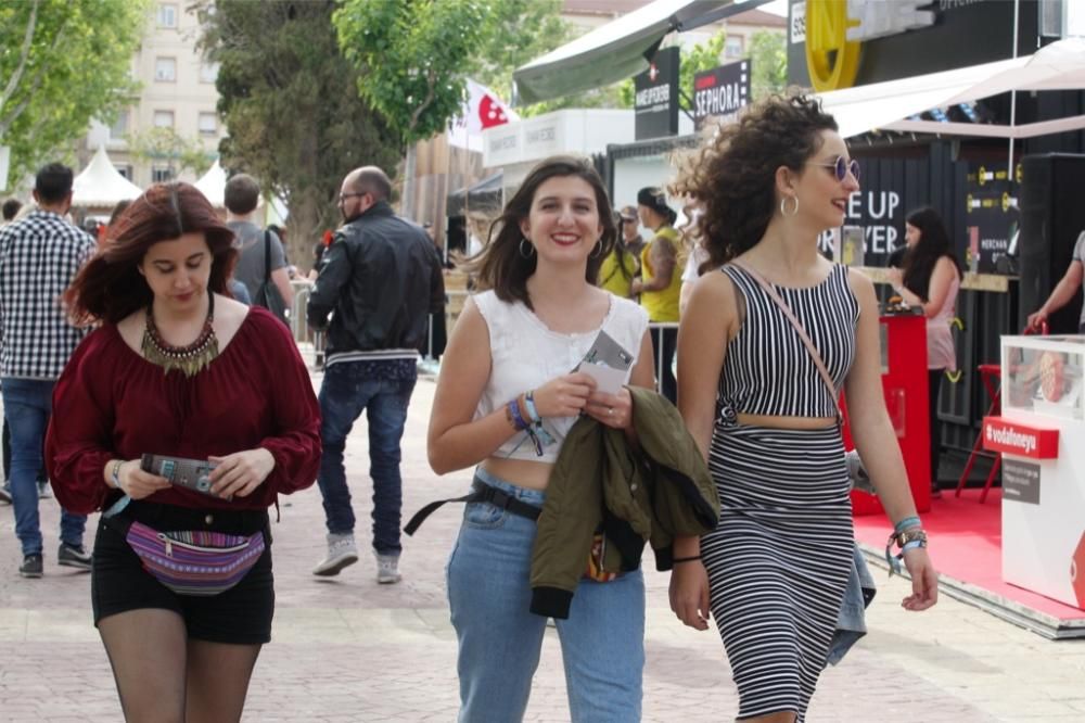 Ambiente en el SOS 4.8 el viernes por la tarde