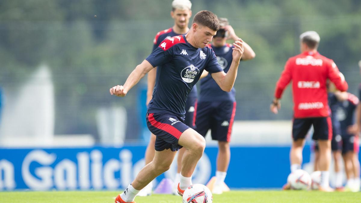 Adrián Guerrero