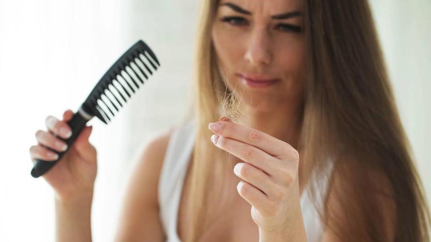 Alopecia femenina