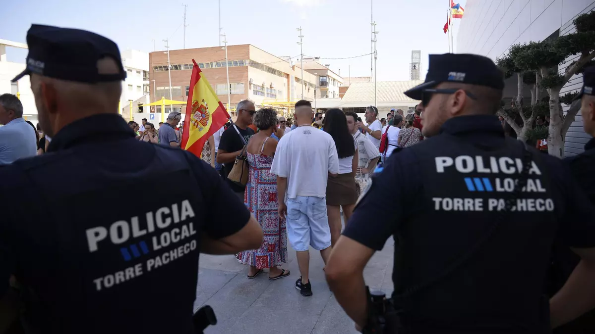 El mundo de la cultura alza la voz contra la violencia en Torre Pacheco