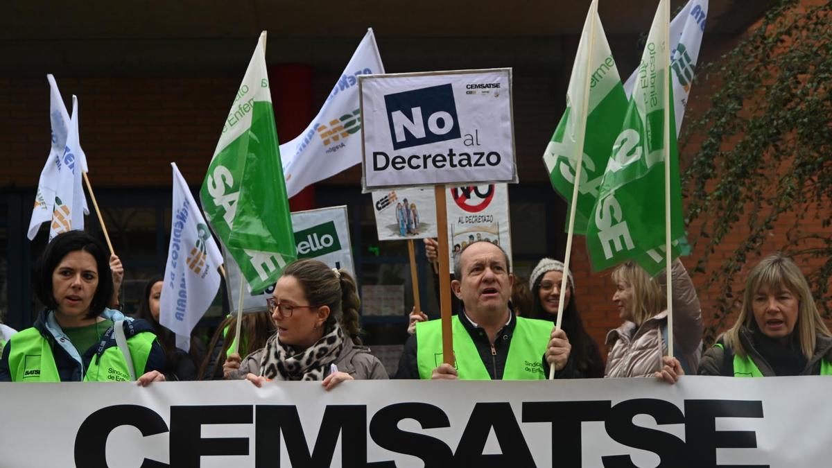 Cemsatse mantiene la huelga y plantea que las urgencias de tarde en Zaragoza las atienda el 061