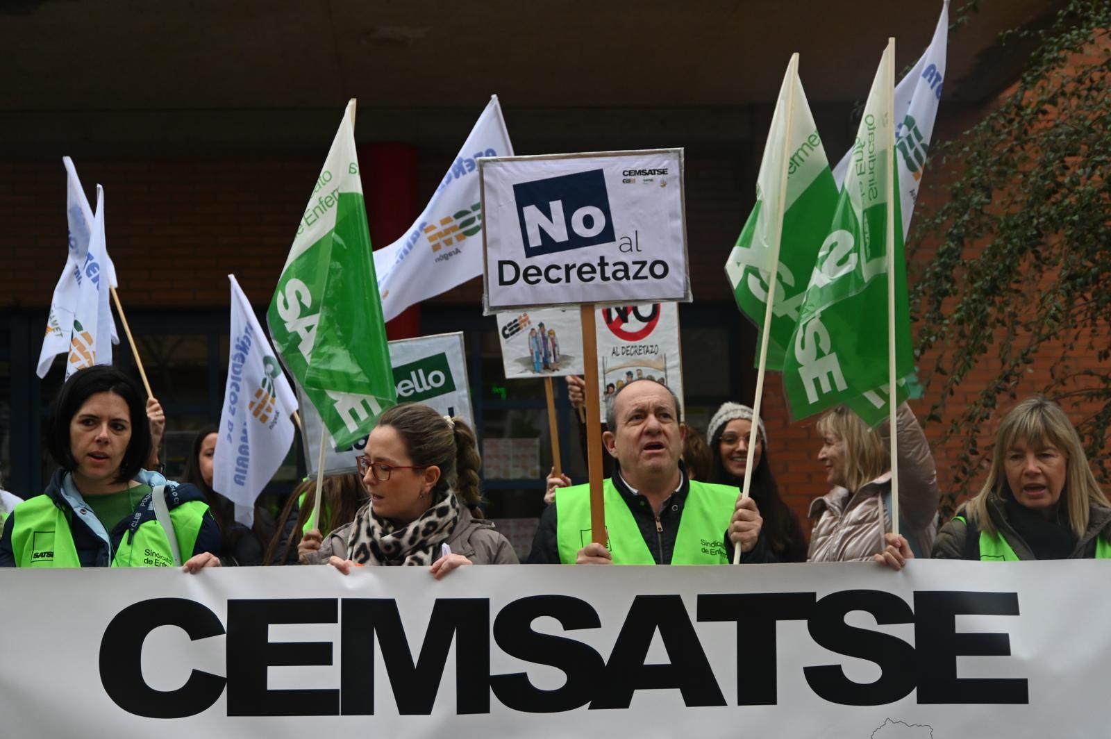 Cemsatse mantiene la huelga y plantea que las urgencias de tarde en Zaragoza las atienda el 061