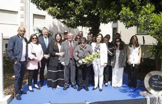 Portonovo entrega su Raia de Ouro a Manuel Deza: «Siento mucha alegría»