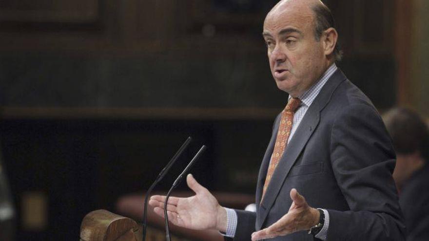 De Guindos: &quot;La unión bancaria evitará que los ciudadanos paguen los rescates&quot;