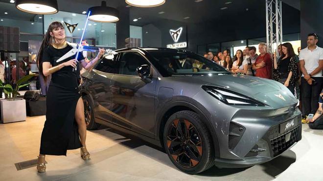 El Cupra Raval arranca con fuerza en su estreno en Ondinauto de Sant Cugat