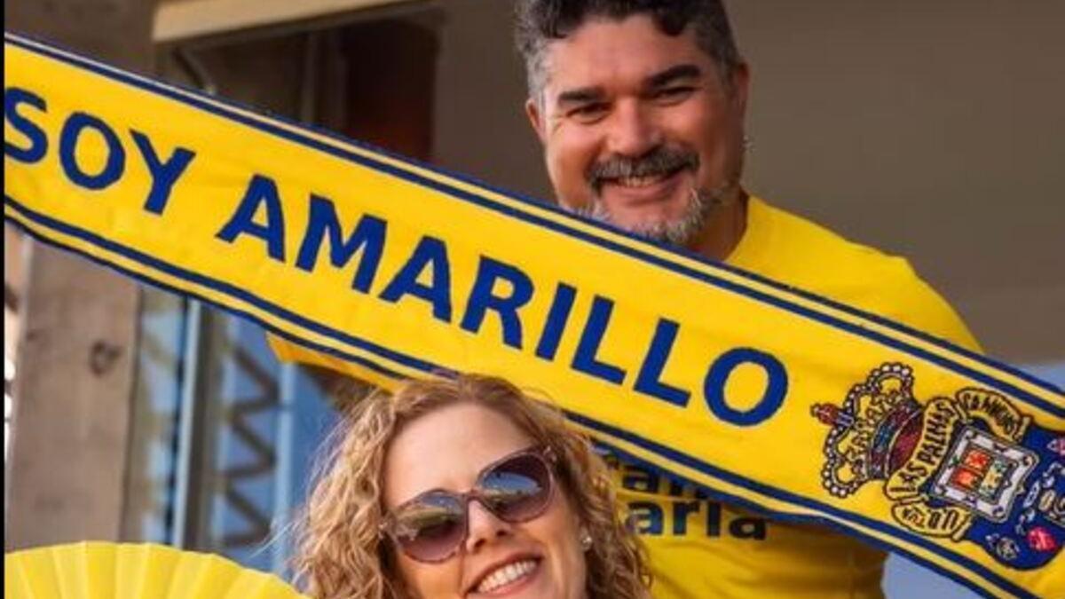 Aficionados de la UD Las Palmas en el palco.