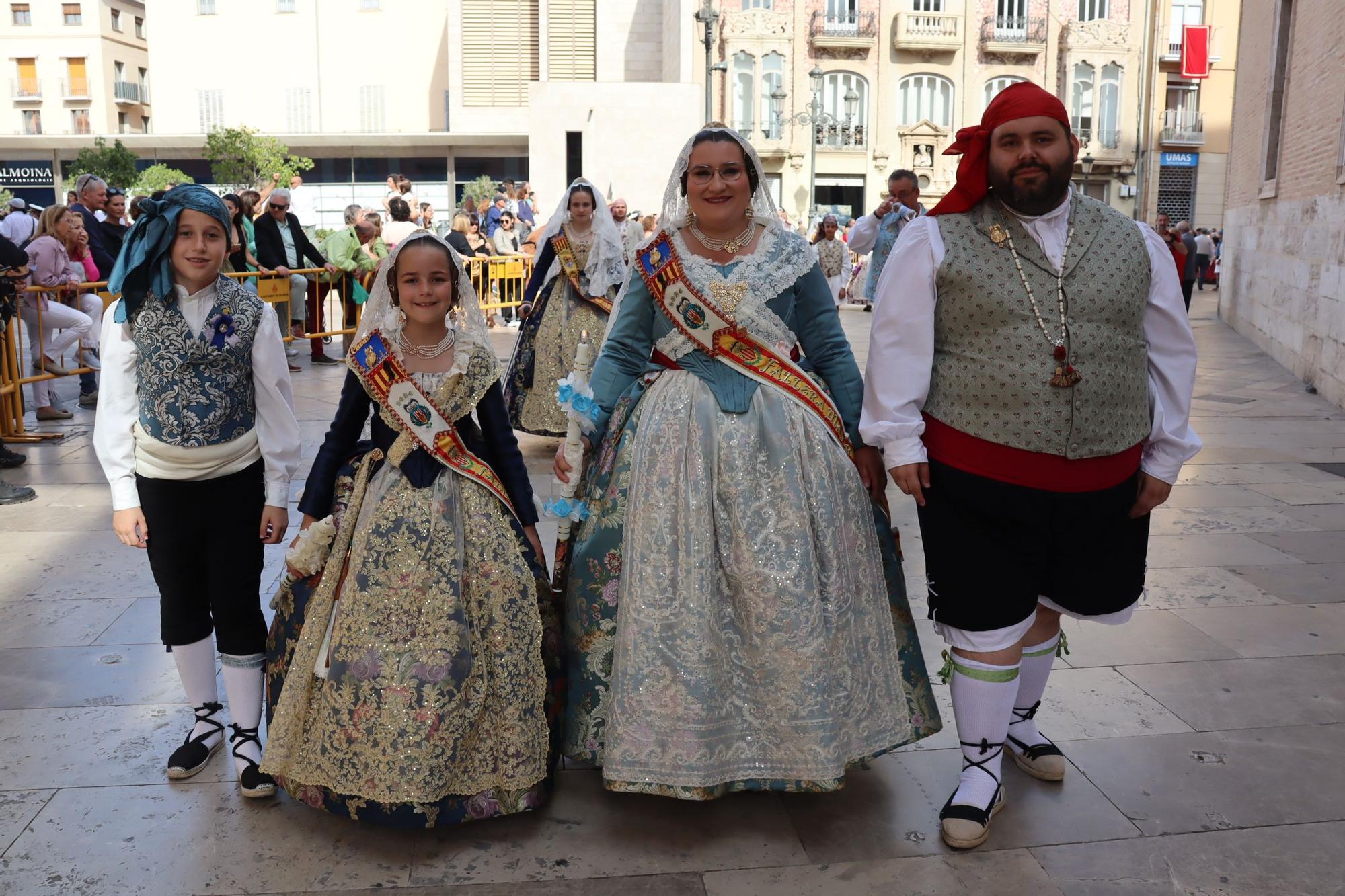 Las comisiones de falla en la Procesión de la Virgen (2/5)